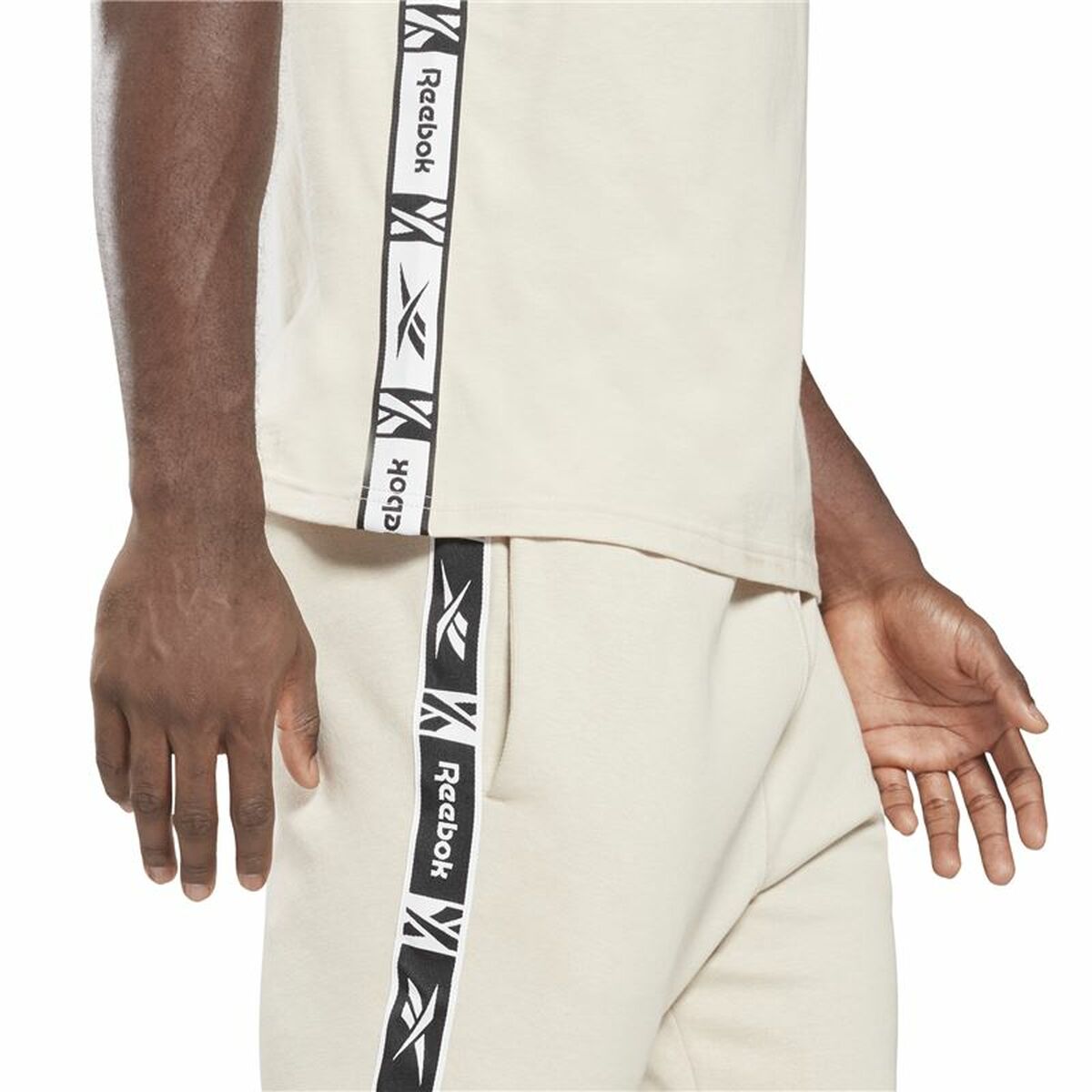 V10H3866E91A819DBDAF7745D311EA5C3EA5R4765318P5