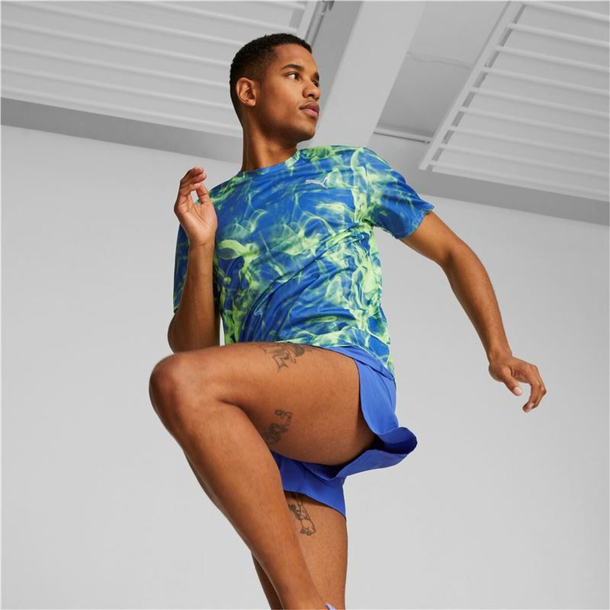 V8H7FC59B8F09C4C4FD473ED4B7C9B1D01BR2793556P4